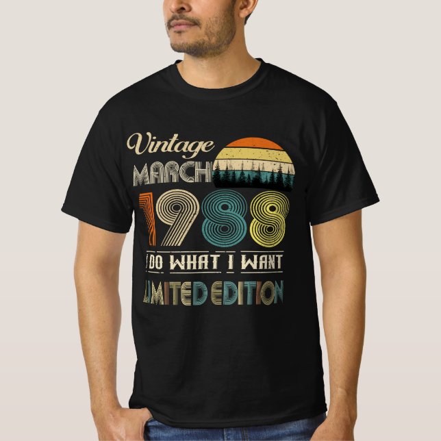 Vintage March 1988 T-Shirt - Retro Style Birthday  (Front)