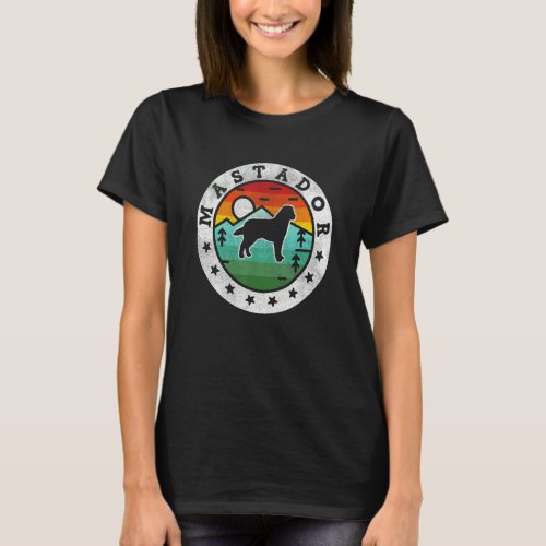 Vintage Mastador Retro Dog Mom Dad T_Shirt