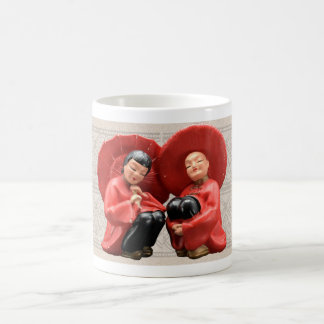 VINTAGE MCM CERAMIC FIGURINE COFFEE MUG