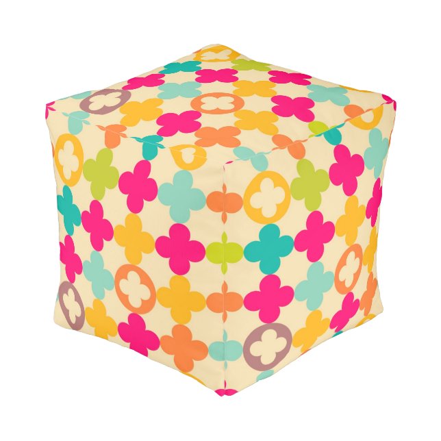 Vintage medieval rosette pattern pouf (Angled Front)