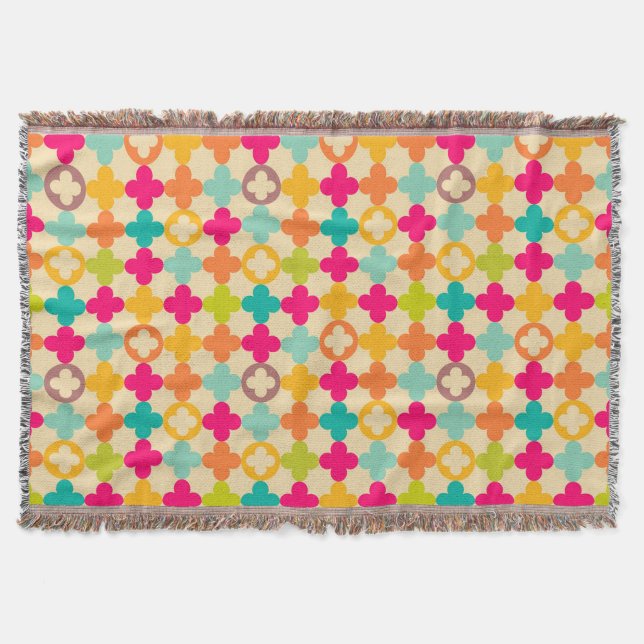 Vintage medieval rosette pattern throw blanket (Front)