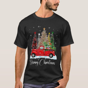 Vintage Merry Christmas Red Truck Old Fashioned Ch T-Shirt