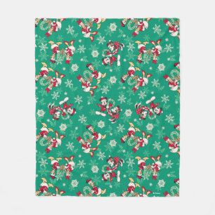 Vintage Mickey & Friends   Winter Fun Pattern Fleece Blanket