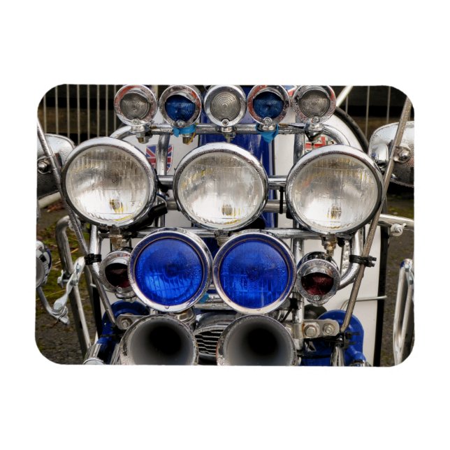 VINTAGE MOTOR SCOOTER MAGNET (Horizontal)