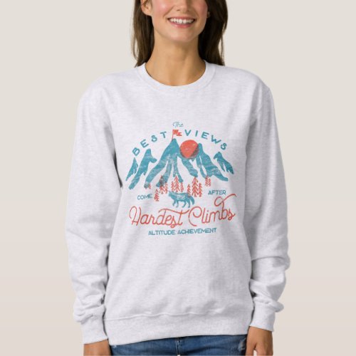 Vintage Mountain Wolf Climbing Hiking Outdoors Sweatshirt
