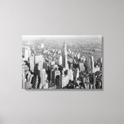 Vintage New York City Art Deco Skyscraper Canvas Print