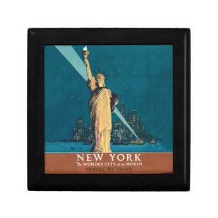 Vintage New York Wonder City Statue of Liberty Art Gift Box