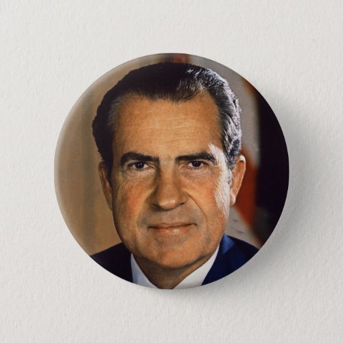Vintage Nixon President Richard Nixon Portrait Button
