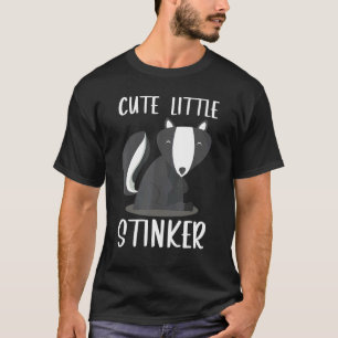 Vintage Not A Hugger   Skunk  Cute Little Stinker T-Shirt