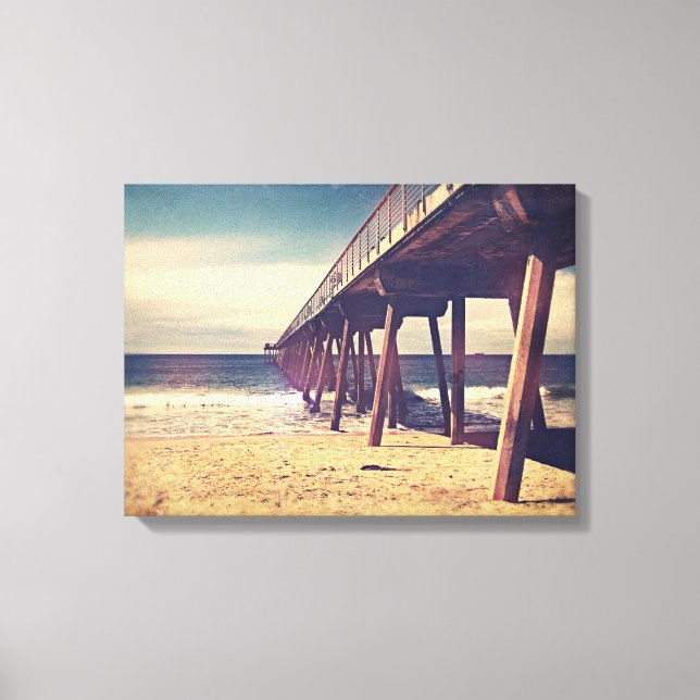 Vintage Ocean Pier Canvas Print (Front)