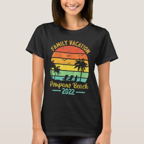 Vintage Palm Tree Family Vacation 2022 Florida Pom T_Shirt