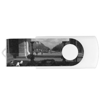 Vintage Paris Triumphal arch Unknown soldier Flash Drive