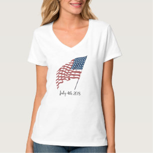 Vintage Patriotic American Flag Waving in the Wind T-Shirt