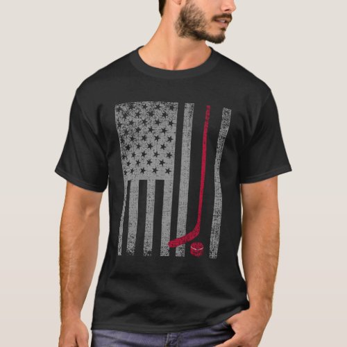 Vintage Patriotic Hockey Stick USA American Flag T_Shirt