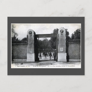 Vintage Pere Lachaise Cemetery, Paris, France Postcard