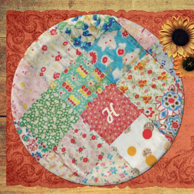 Vintage Quilt Pattern Paper Plate (Creator Uploaded)