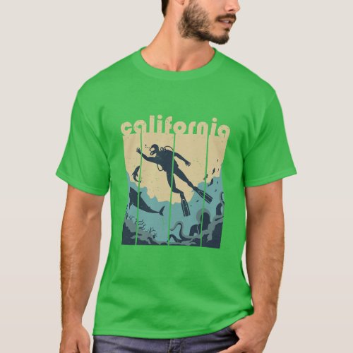 Vintage Retro California Diving Cool Scuba Diver T_Shirt