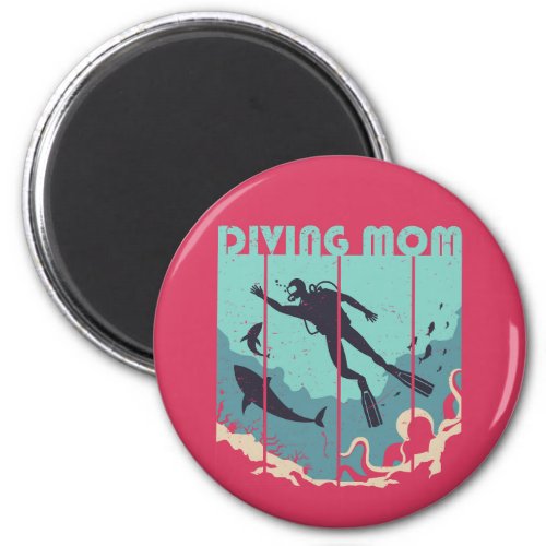 Vintage Retro Diving Mom Scuba Diver Mother Magnet