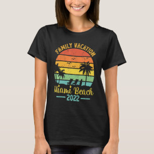 Vintage Retro Family Vacation 2022 Florida Miami B T-Shirt