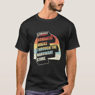 Vintage Retro Handyman Hardware Store Tools Woodwo T-Shirt