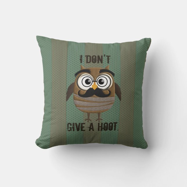 Vintage Retro Owl Throw Pillow (Front)