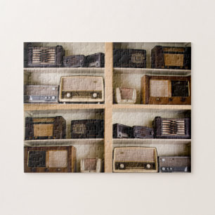VINTAGE RETRO RADIOS JIGSAW PUZZLE