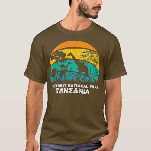 Vintage Retro Serengeti National Park T_Shirt