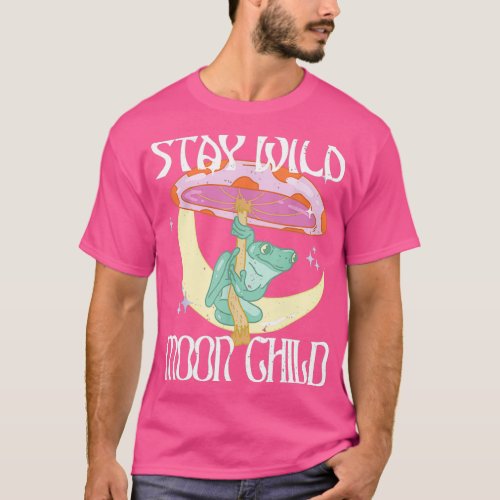 Vintage Retro Stay Wild Moon Child Frog Peace Love T_Shirt