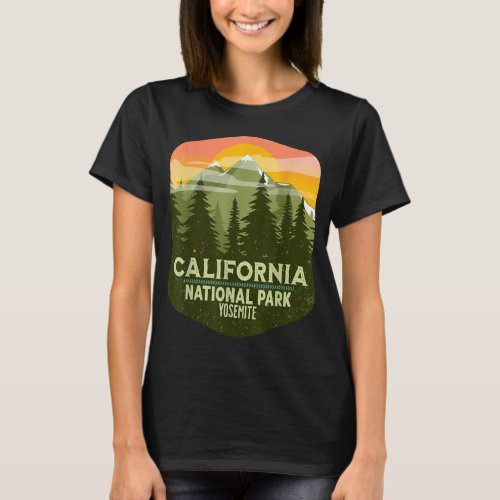 Vintage Retro Yosemite National Park  T_Shirt