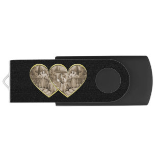 Vintage Romance couple, man and woman love Flash Drive