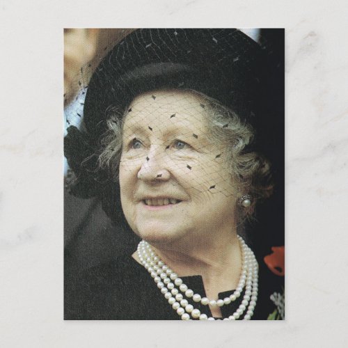Vintage Royalty Queen Mother Postcard