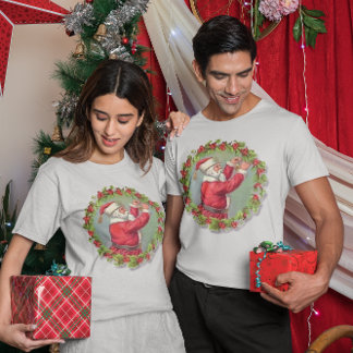 Vintage Santa Claus in a Wreath Unisex T-Shirt