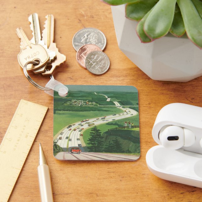 Vintage Scenic American Highways, Cars Road Trip Keychain (Desk)