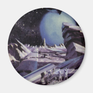 Vintage Science Fiction, Aliens on Moon in Space Magnet