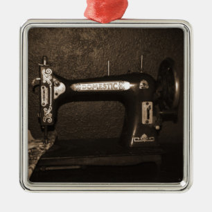 Vintage Sewing Machine Metal Ornament