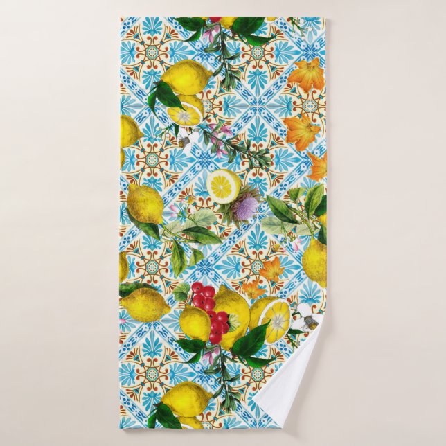 Vintage Sicilian lemon garden Bath Towel (Bath Towel)