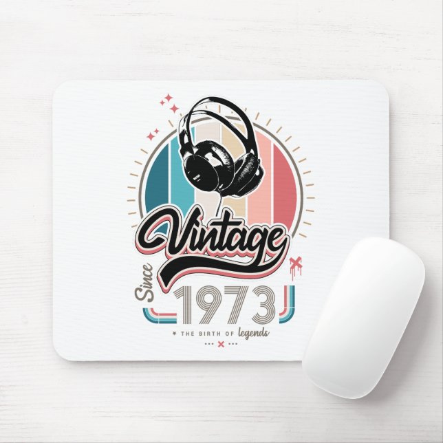 Vintage since 1973 headphones mouse pad (With Mouse)