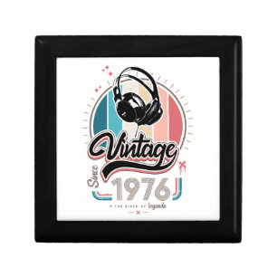 Vintage since 1976 headphones gift box