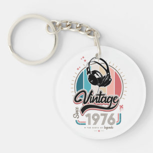 Vintage since 1976 headphones keychain
