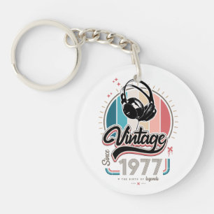 Vintage since 1977 headphones keychain
