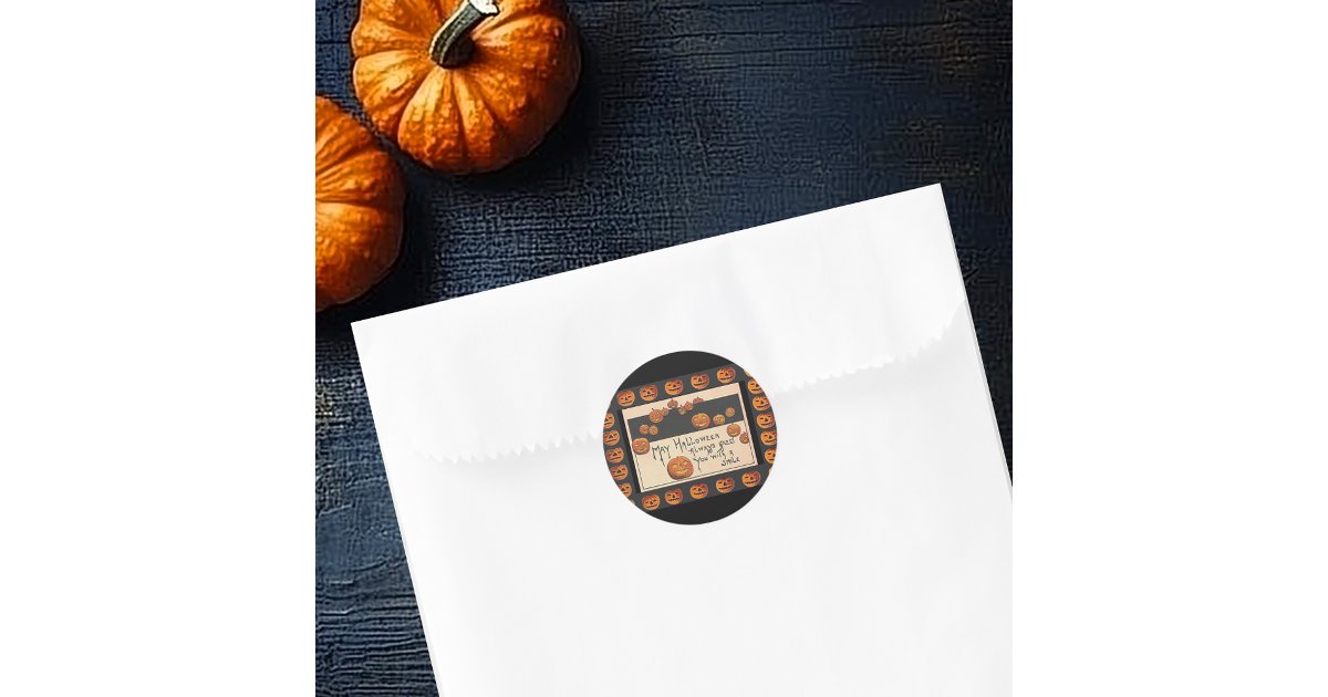 Vintage Smiling Halloween Jack o'Lanterns Classic Round Sticker | Zazzle