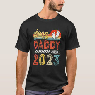 Vintage Soon to be Daddy 2023 for New Dad First Ti T-Shirt
