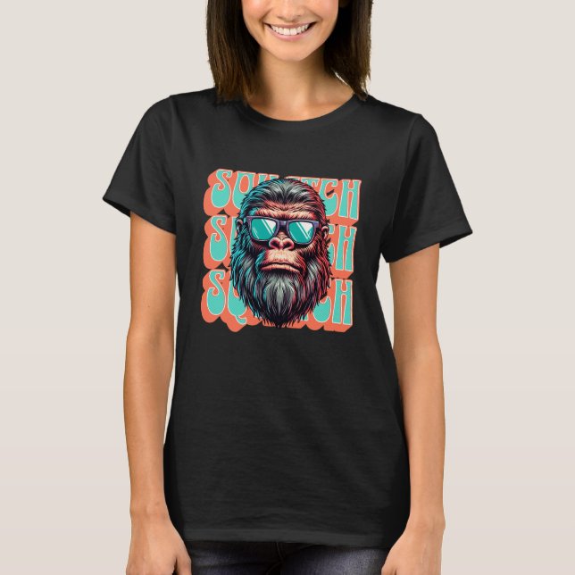Vintage Squatch Retro Style Comic Pop Art T-Shirt (Front)