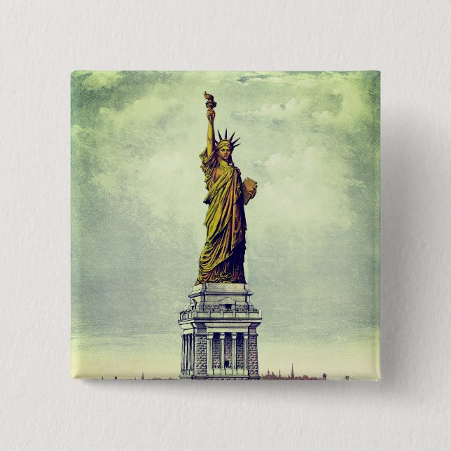 Vintage Statue of Liberty Button (Front)