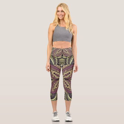 Vintage style geometric boho pattern capri leggings