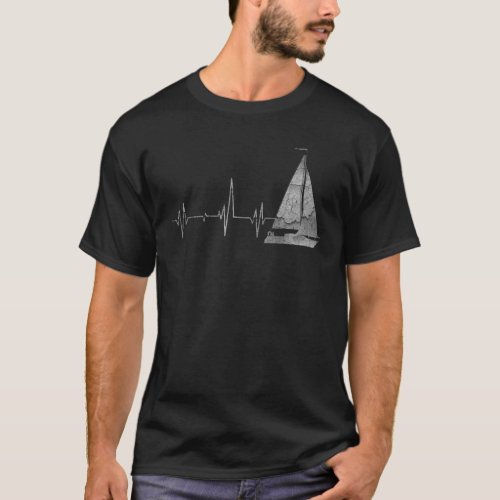 Vintage Style Retro Heartbeat Sailing Sailor Gift T_Shirt
