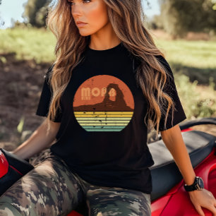 Vintage Sunset Arches National Park - Moab Utah T-Shirt