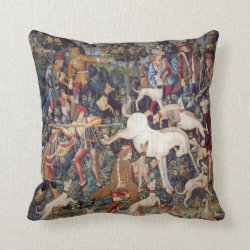 Vintage Tapestry Print Hunting Unicorn Pillow