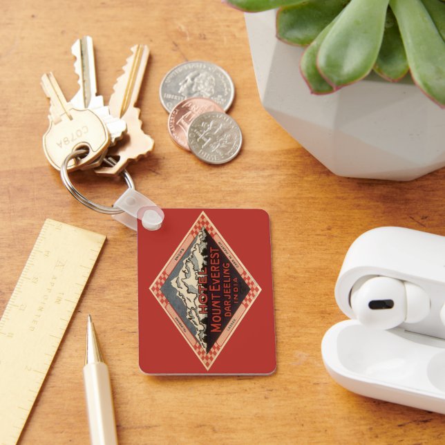 Vintage Travel, Mount Everest, Darjeeling India Keychain (Desk)