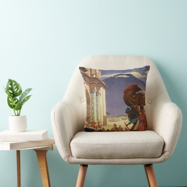 Vintage Travel Poster For Guatemala Throw Pillow (Chair)